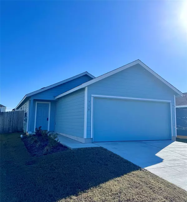 Jarrell, TX 76537,716 Commander Abbott DR