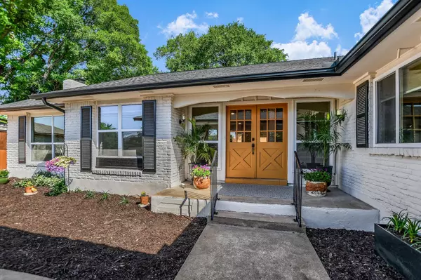 1011 Country Club RD, Georgetown, TX 78628