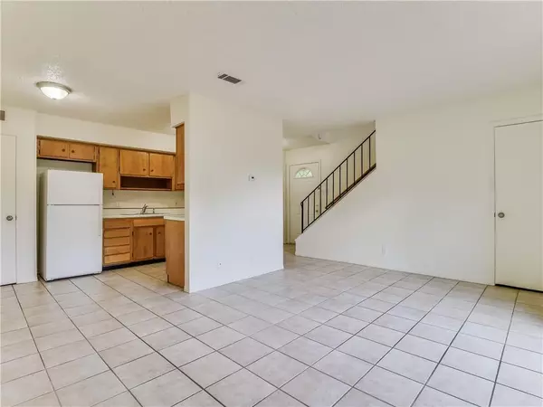 2804 Westhill DR #101, Austin, TX 78704