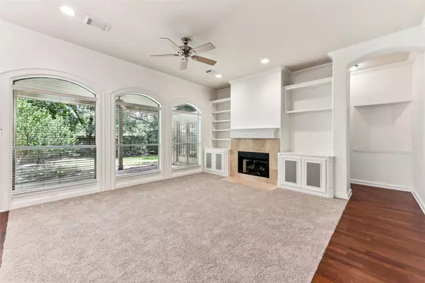 4306 S Summercrest LOOP, Round Rock, TX 78681