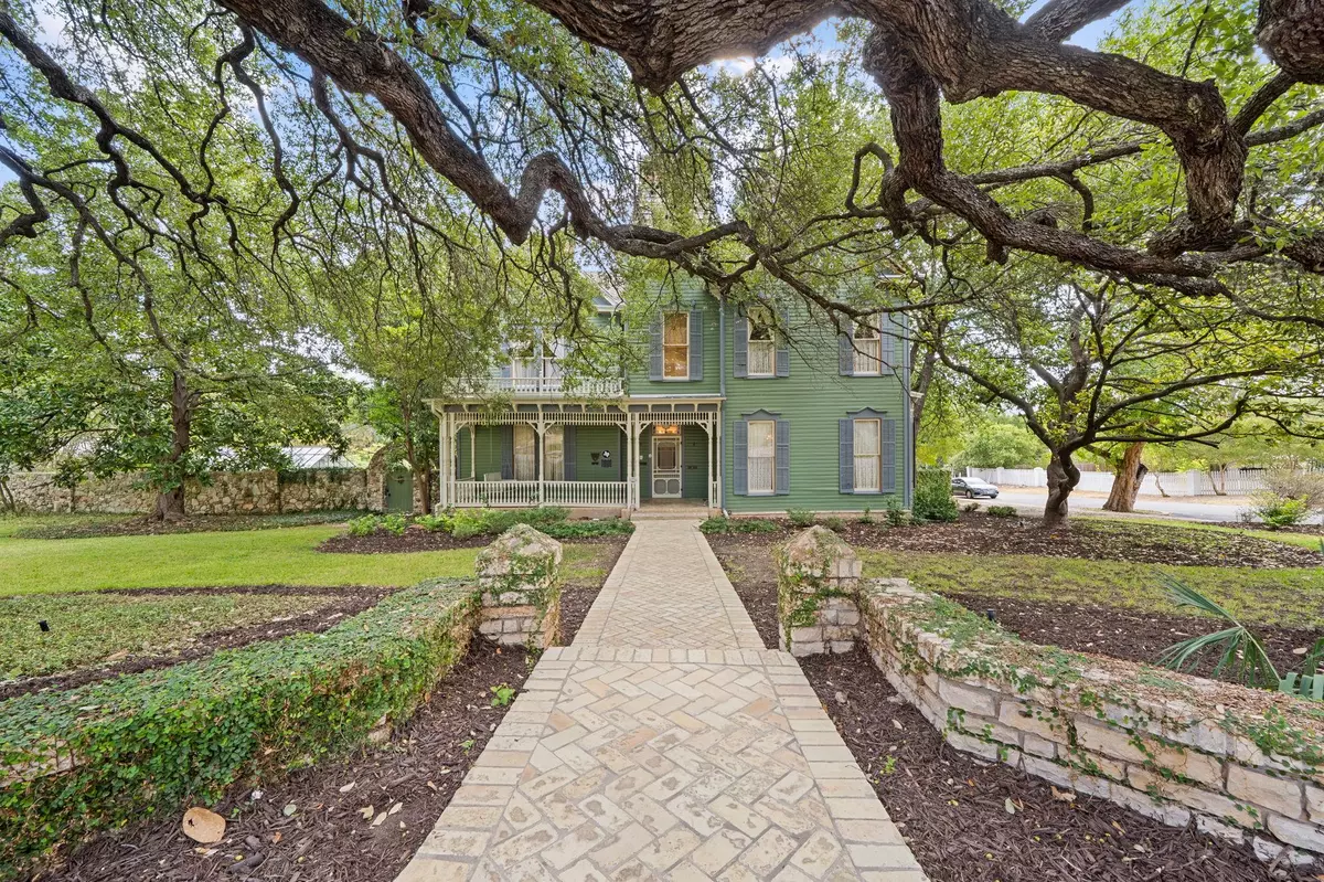 San Marcos, TX 78666,833 Belvin ST