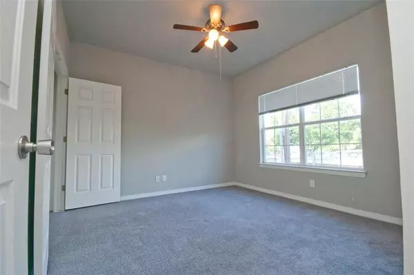 Austin, TX 78705,2410 Leon 203 ST