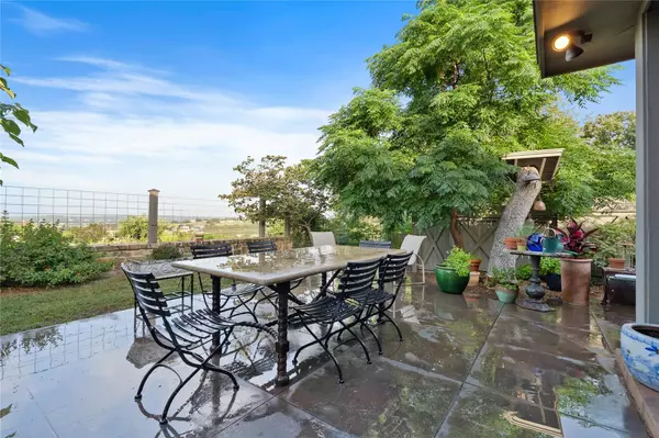 20000 Columbus LN, Lago Vista, TX 78645