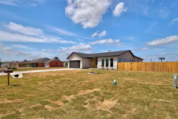 Jarrell, TX 76537,126 Meadow Valley LOOP