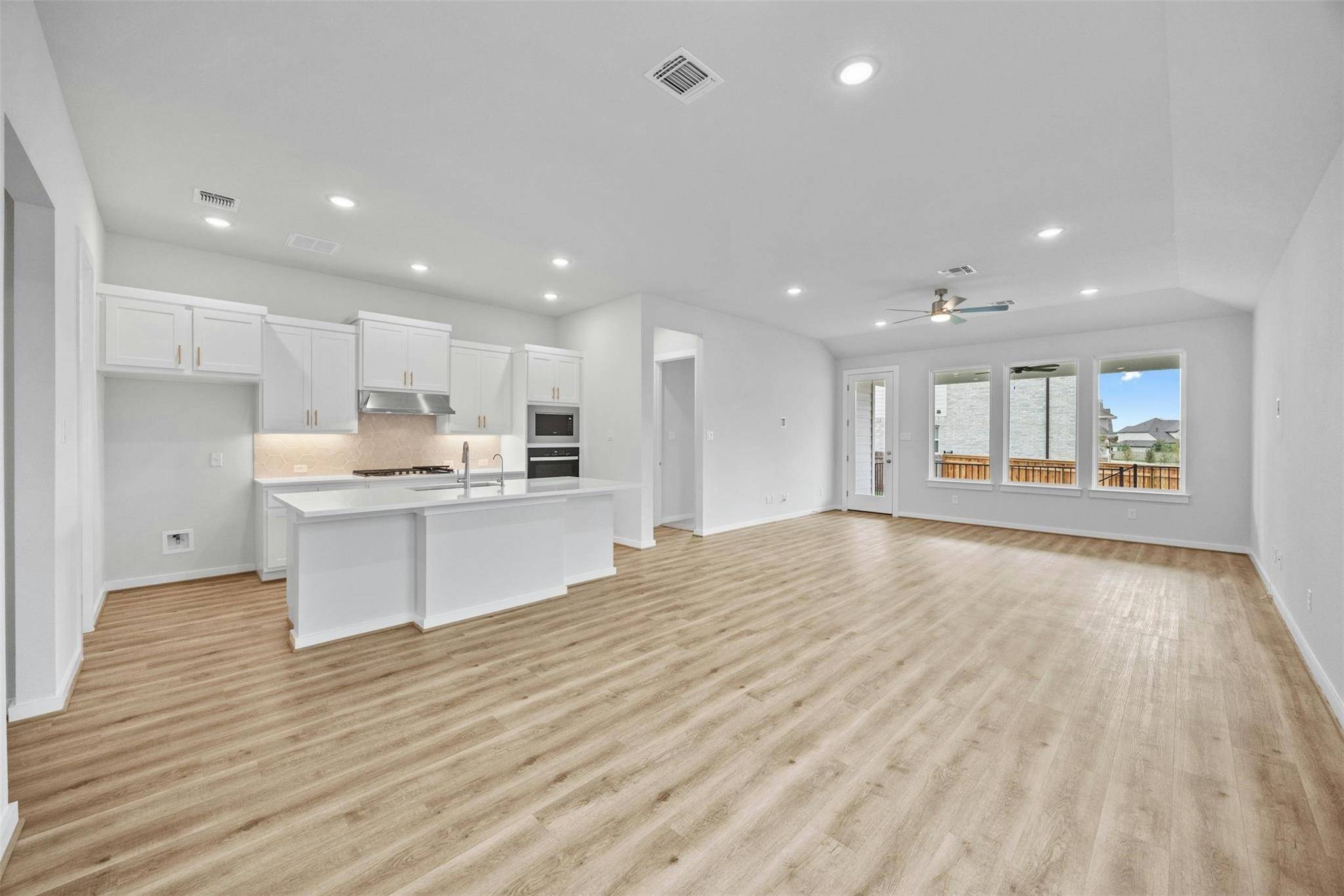 Liberty Hill, TX 78642,133 Cintilar ST