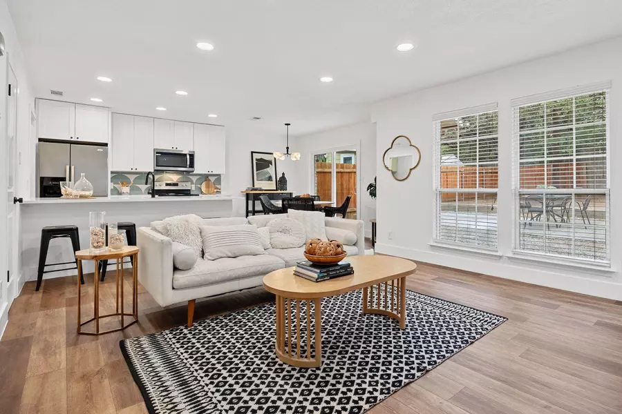 1504 Allen RD #C, Austin, TX 78746