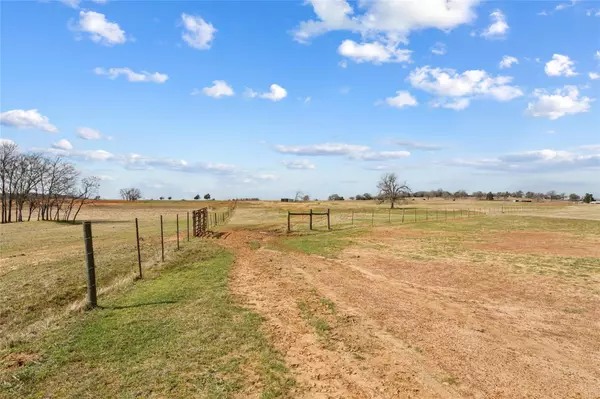 Lexington, TX 78947,TBD (15/AC) Tract 2 County Road 309