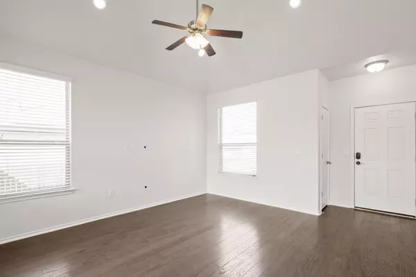 Buda, TX 78610,186 Limerick RD