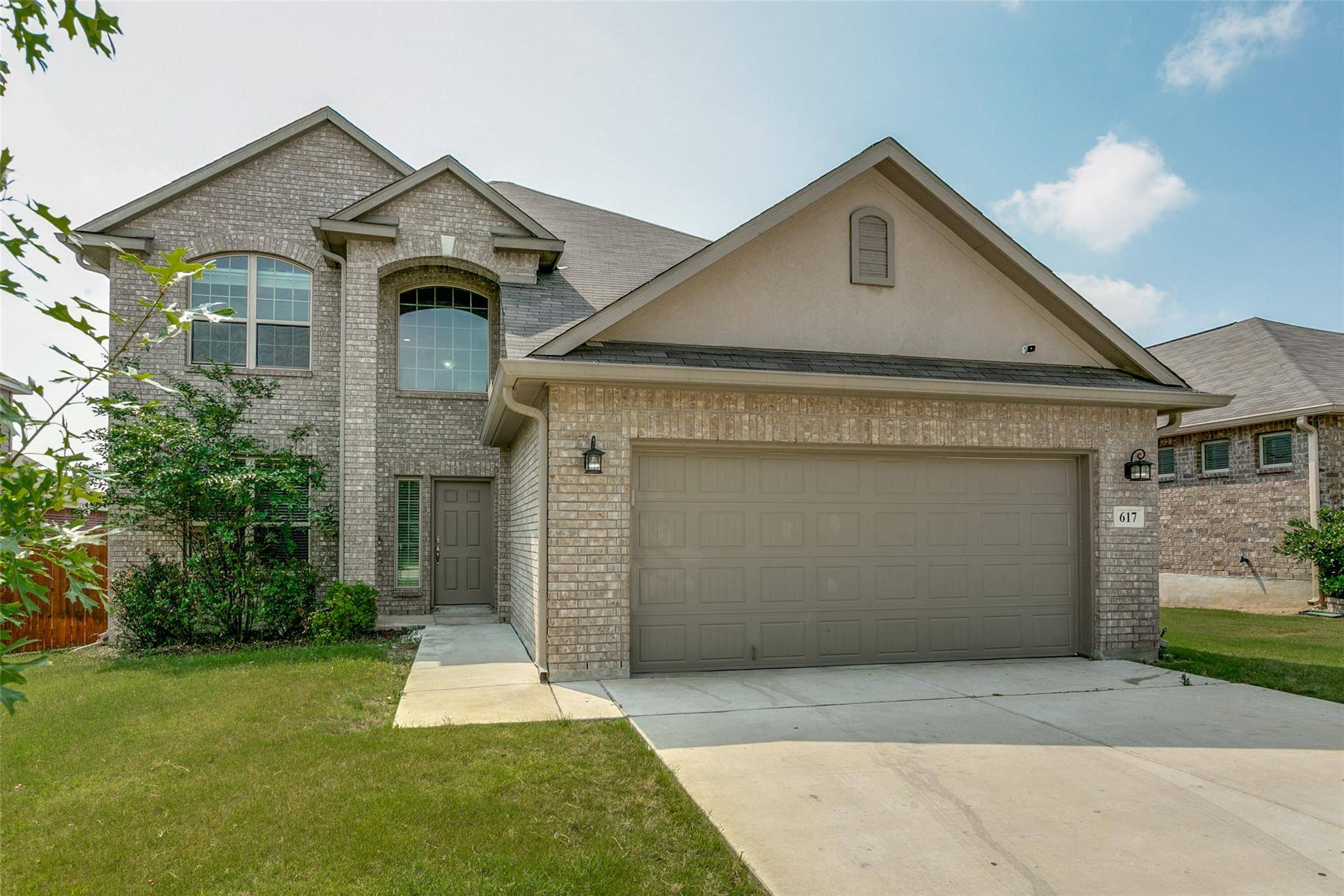 Cibolo, TX 78108,617 Saddle FRST