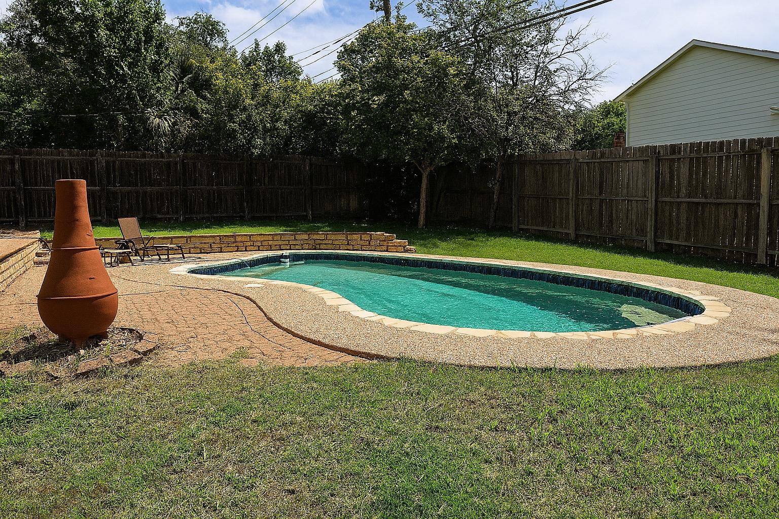 11501 Oak Knoll DR, Austin, TX 78759