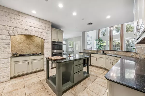 Austin, TX 78739,6817 Blissfield DR