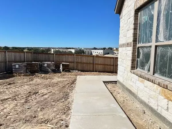 Liberty Hill, TX 78642,314 Yaklin DR