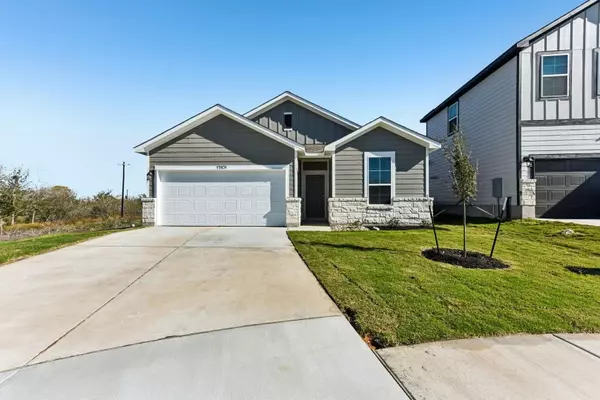 13101 Triple Jet DR, Buda, TX 78610
