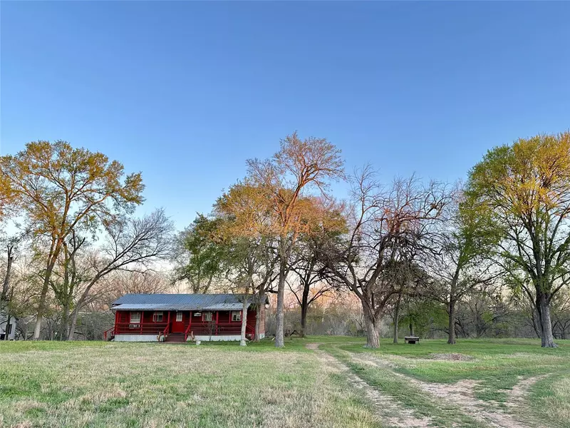 155 El Camino River RD, Bastrop, TX 78602