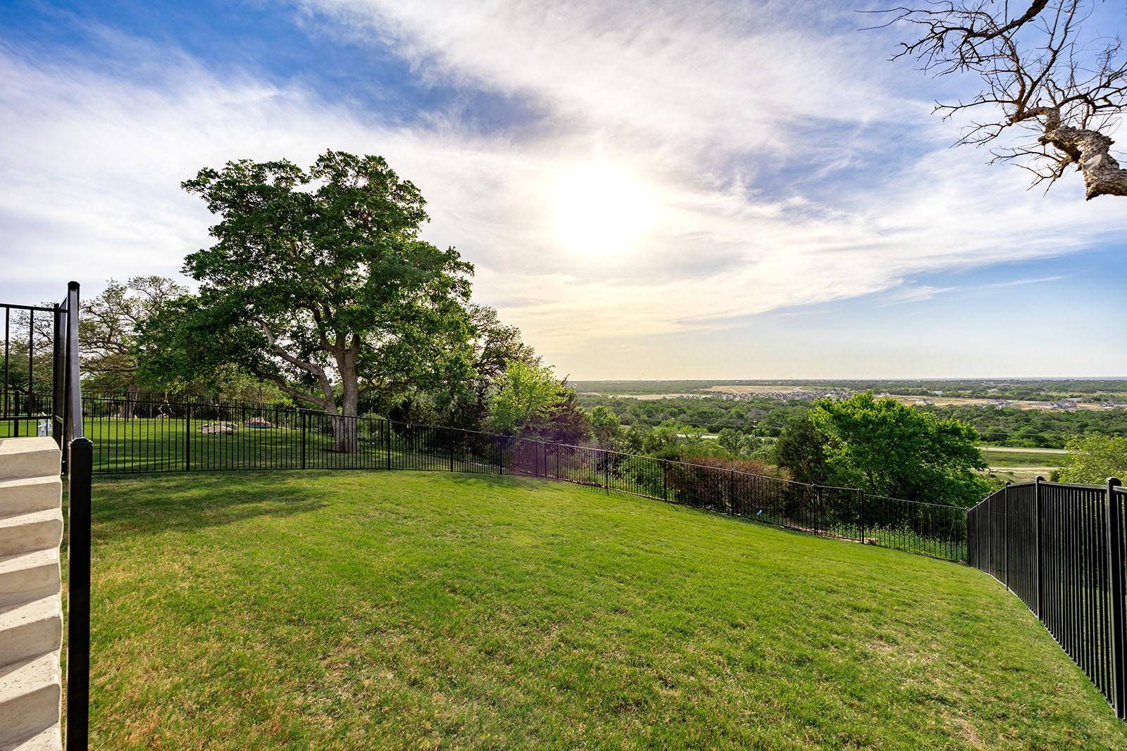 569 Faith DR, Liberty Hill, TX 78642