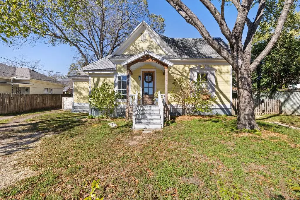 Taylor, TX 76574,1004 W 5th ST