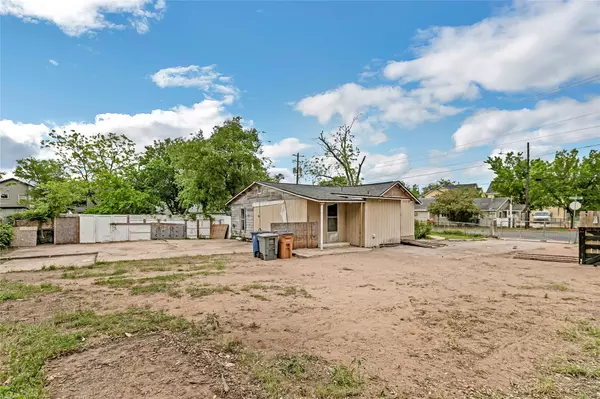 Austin, TX 78741,6206 Ponca ST
