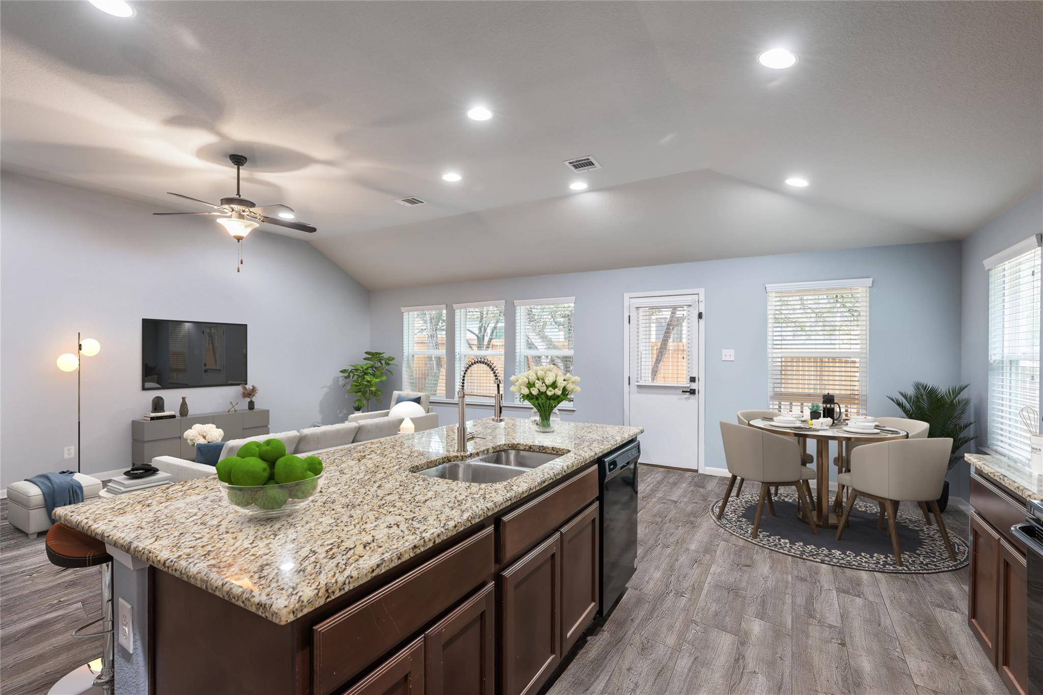 Lago Vista, TX 78645,2612 American DR
