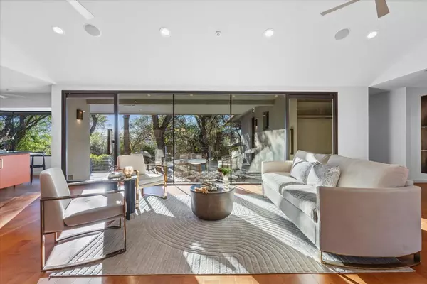 Austin, TX 78731,3923 Glengarry DR