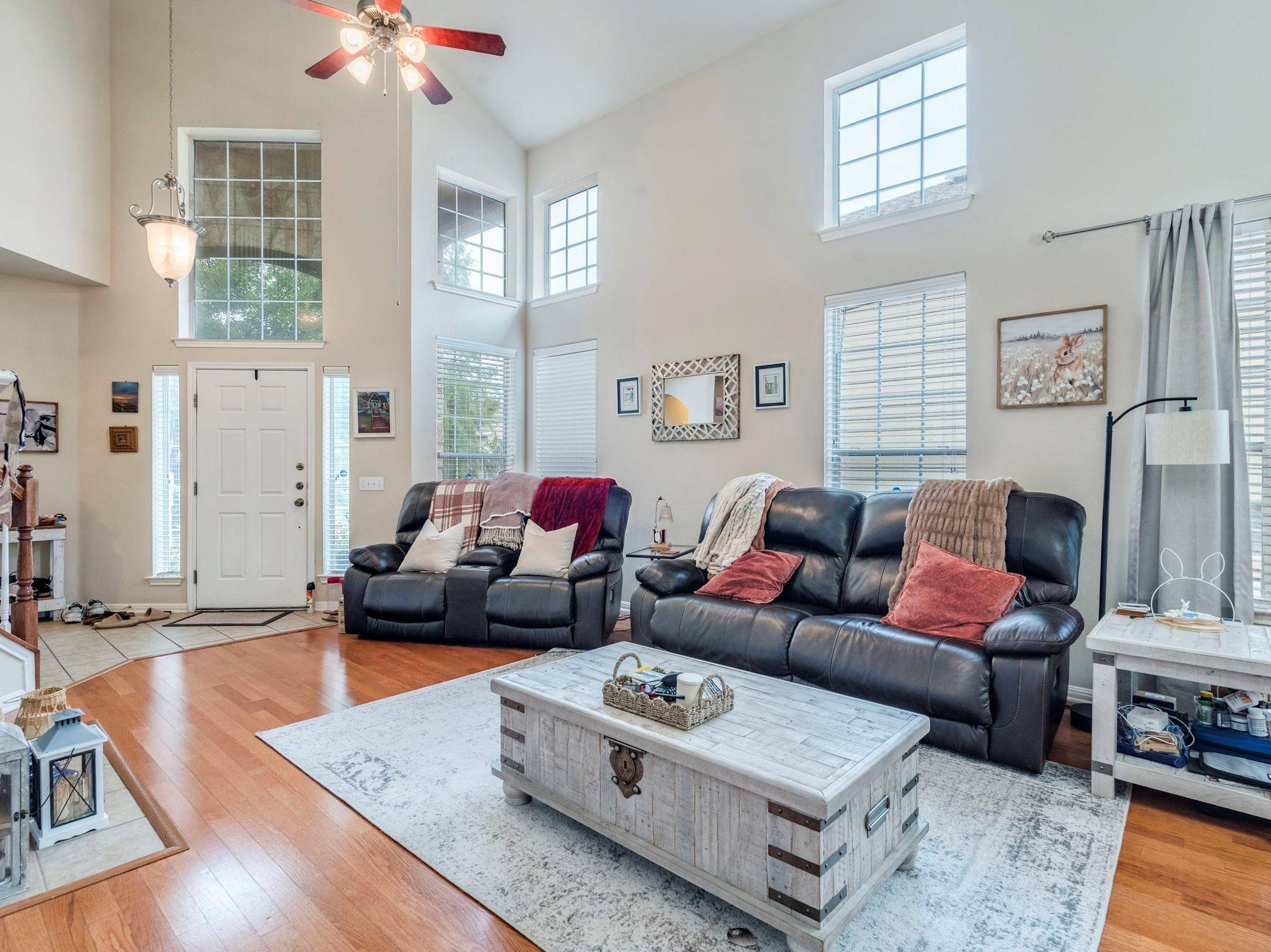 Austin, TX 78735,7901 Southwest PKWY #6