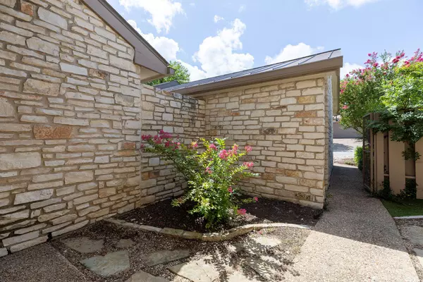 Lakeway, TX 78734,2201 Lakeway BLVD #32