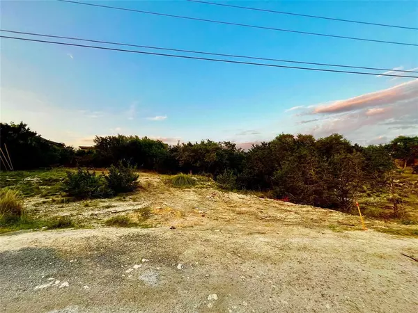 Dripping Springs, TX 78620,17612 Village DR