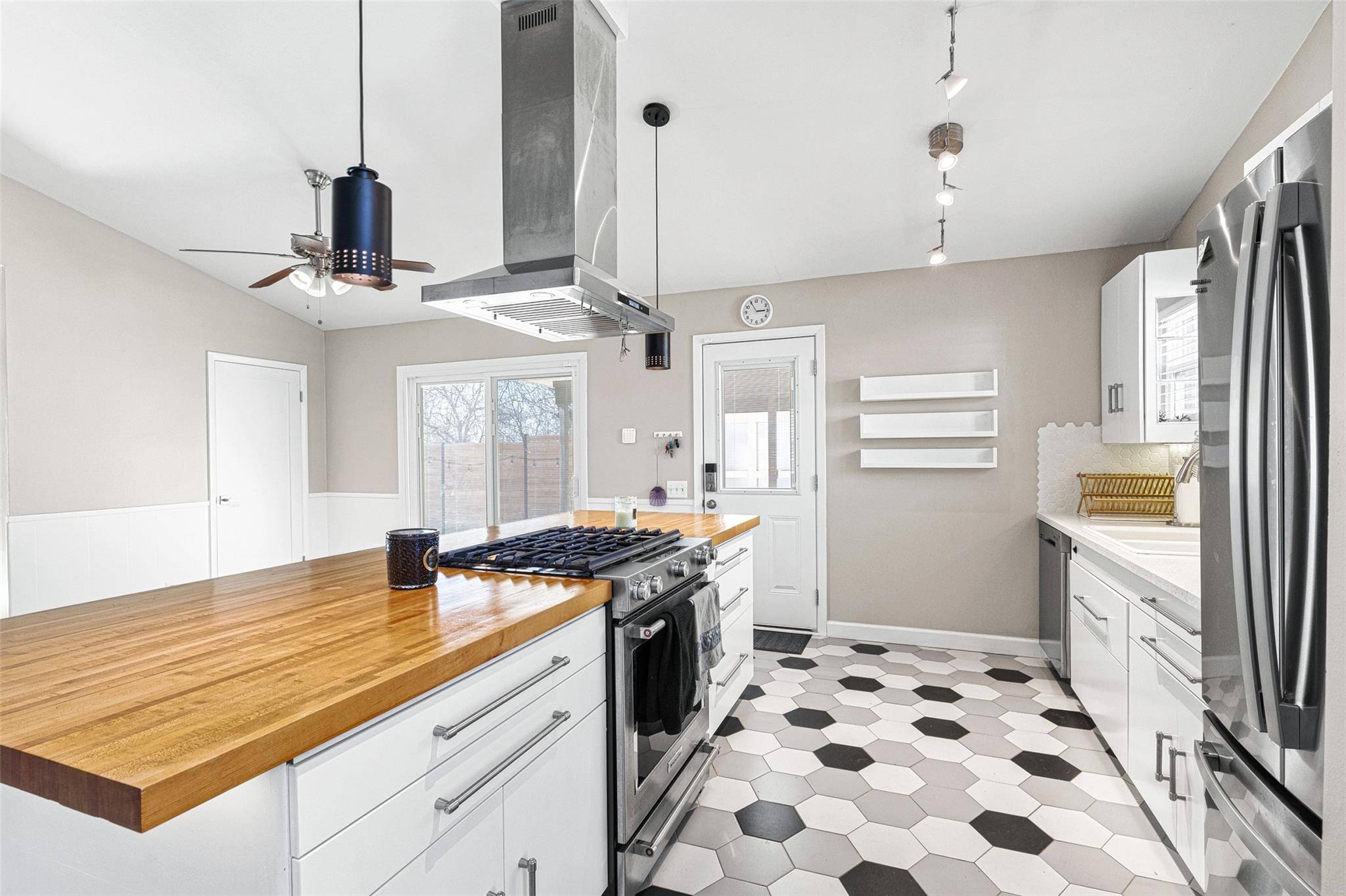 Austin, TX 78723,2919 Pecan Springs RD