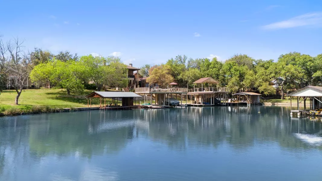 1413 County Road 132A, Kingsland, TX 78639