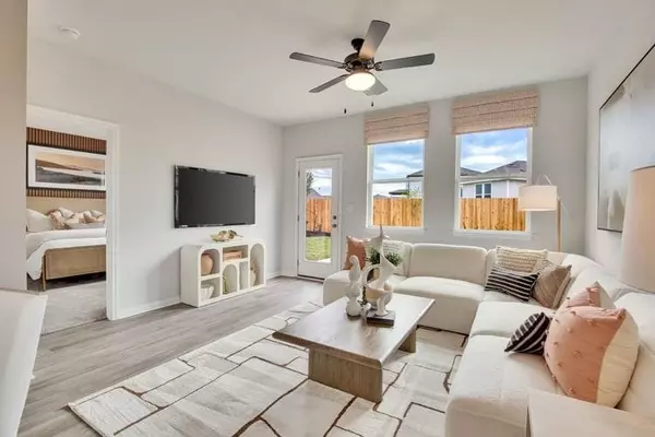 Buda, TX 78610,13413 Swift Wind DR