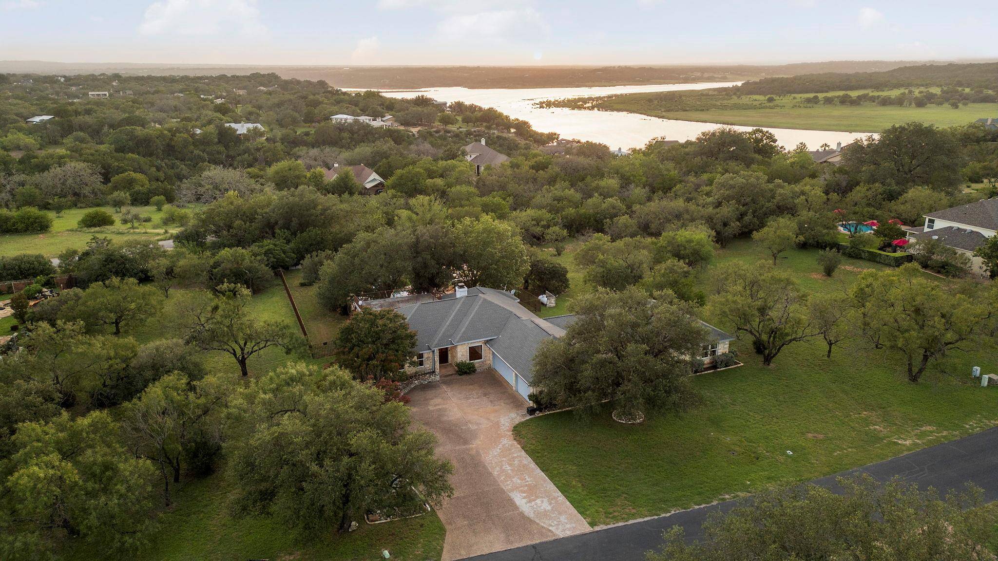 1237 Ridge Harbor DR, Spicewood, TX 78669