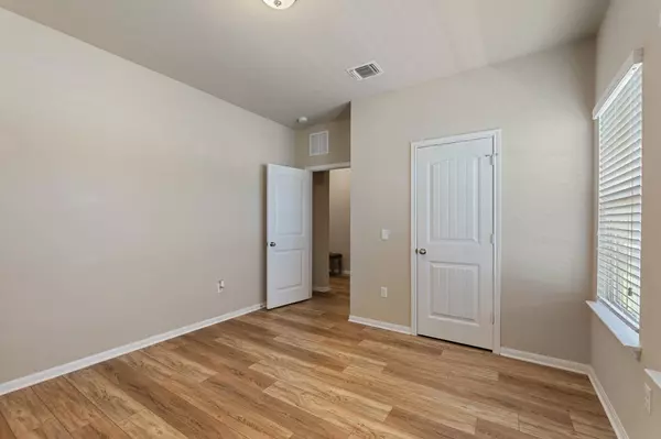 Hutto, TX 78634,122 Denton DR