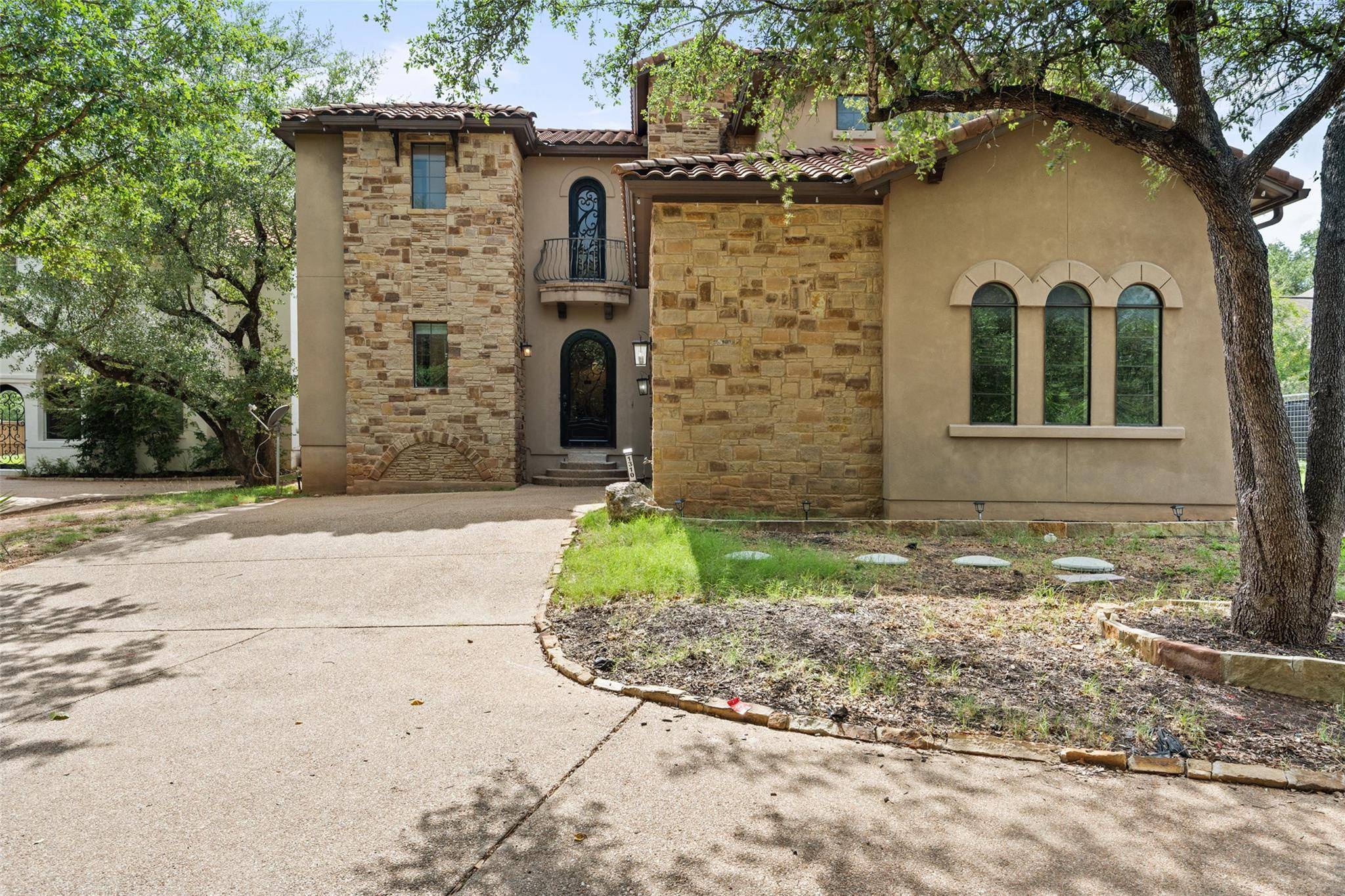 Austin, TX 78732,1310 Minnie DR