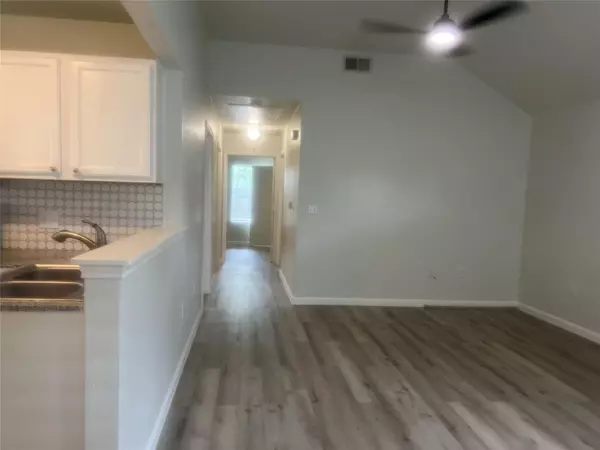 Thrall, TX 76578,201 Castro ST