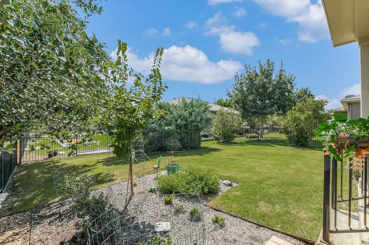 Georgetown, TX 78633,102 Trinity LN