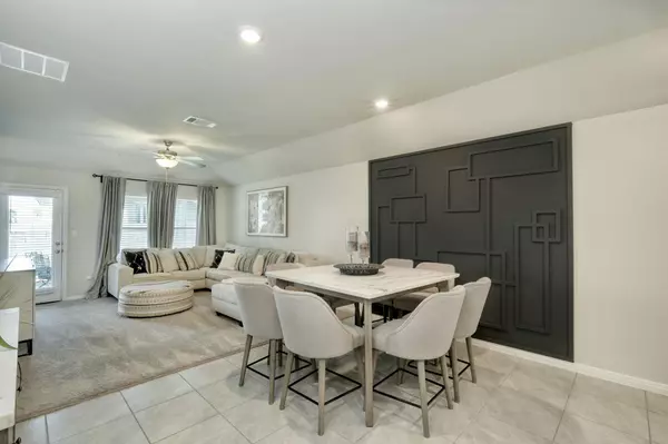 Georgetown, TX 78628,109 E Morning Dawn LN
