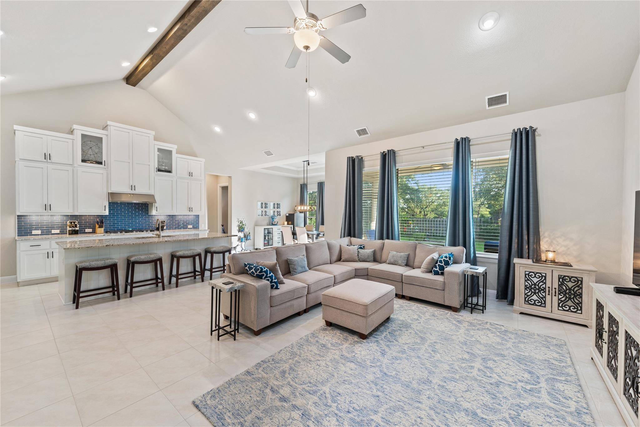 264 Axis LOOP, Georgetown, TX 78628