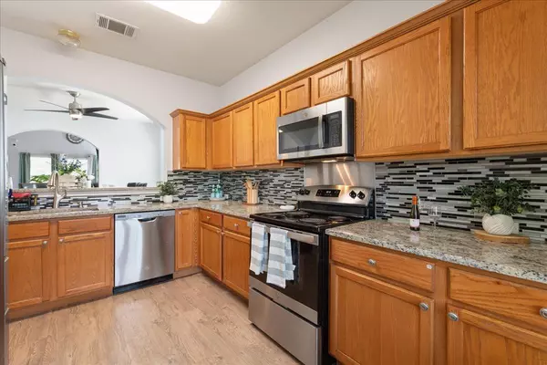 Hutto, TX 78634,114 Brown St STA