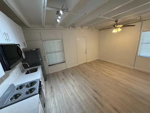 Austin, TX 78705,2408 Leon ST #118A