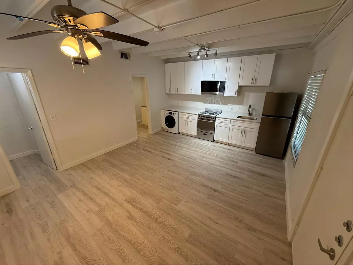 Austin, TX 78705,2408 Leon ST #118A
