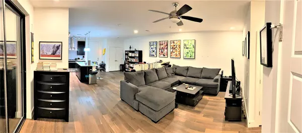 Austin, TX 78702,1615 E 7th ST #304