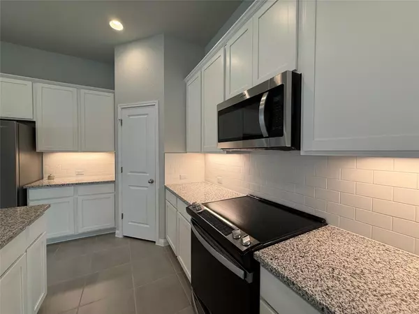 Dripping Springs, TX 78620,320 Creek RD #303