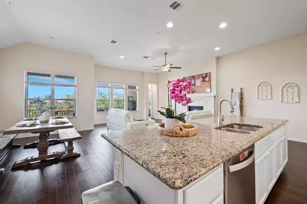 Lago Vista, TX 78645,7716 Pace Ravine DR