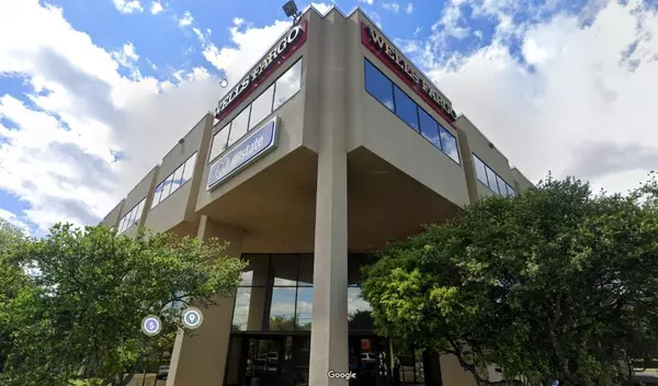 Austin, TX 78753,9800 N Lamar BLVD #216/218
