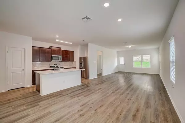 Lago Vista, TX 78645,8008 Copper Prairie BND