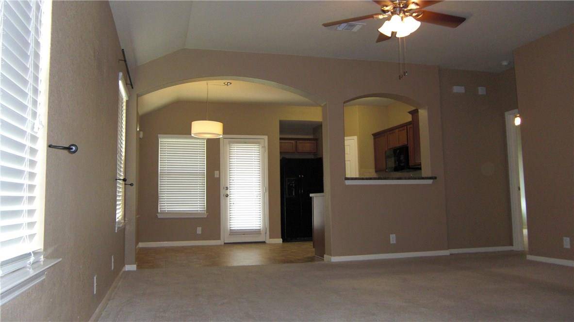 San Marcos, TX 78666,208 Teron DR