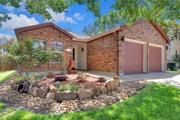 Pflugerville, TX 78660,917 Twisted Fence DR