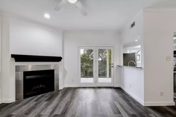 Austin, TX 78731,3840 Far West BLVD #215