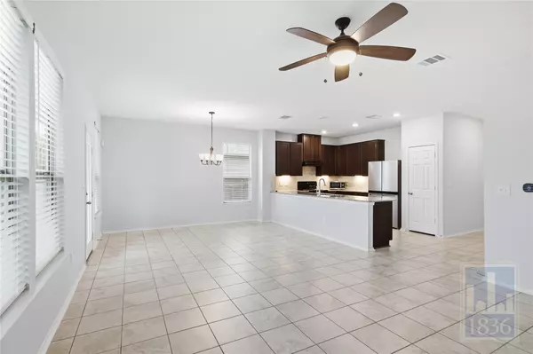 Austin, TX 78724,8005 Crystalbrook W