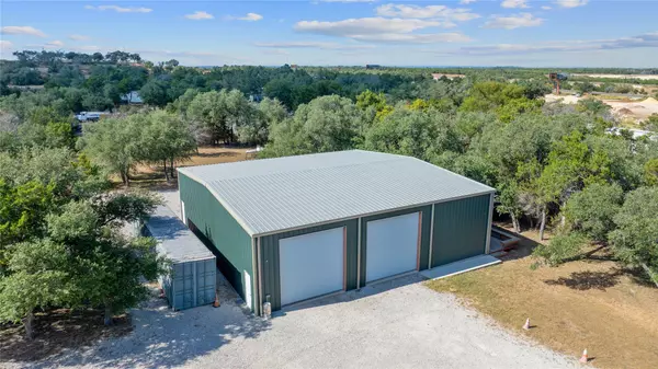 217 Southern DR, Johnson City, TX 78636