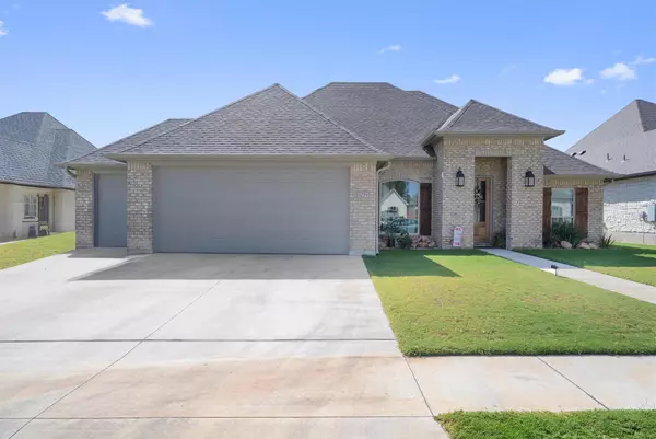 1219 Logan BLVD, Salado, TX 76571